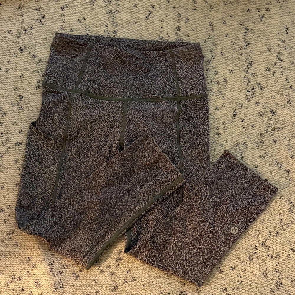 Fast & Free High Rise crop Lululemon yoga pants with pockets